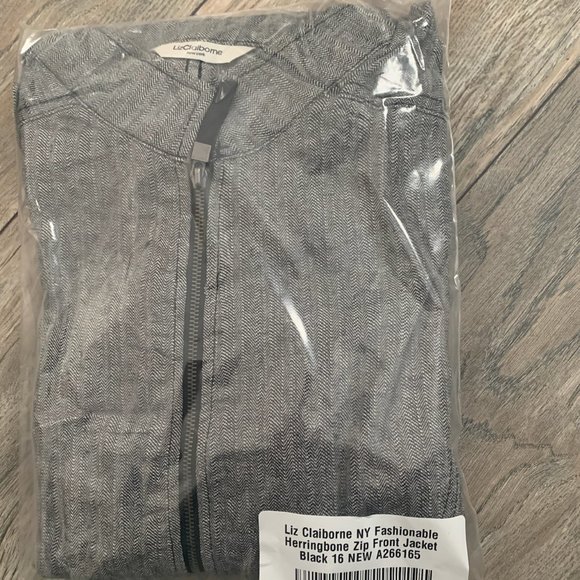 NWT LIZ CLAIBORNE NY HERRINGBONE BLACK ZIP JACKET 8 & 16 - Picture 15 of 15